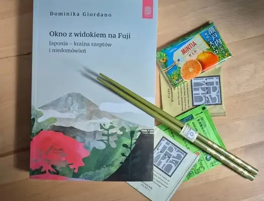 „O książkach wśród książek” – literatura japońska tematem czwartkowego spotkania