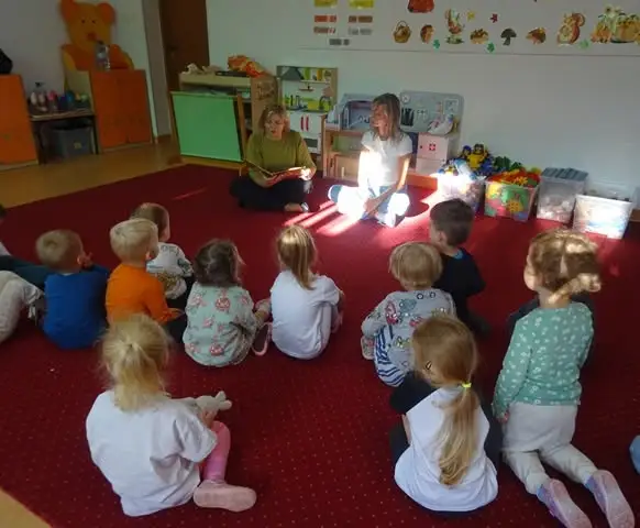 Dzień Przedszkolaka w Przecławiu: biblioteka czytała dzieciom