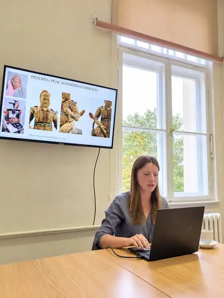 Obrona pracy magisterskiej o chińskim wojowniku z dynastii Qing w Muzeum Narodowym w Szczecinie