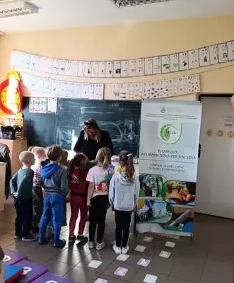 Wojtaszyce: uczniowie uczą się segregacji odpadów w nowej kampanii ekologicznej